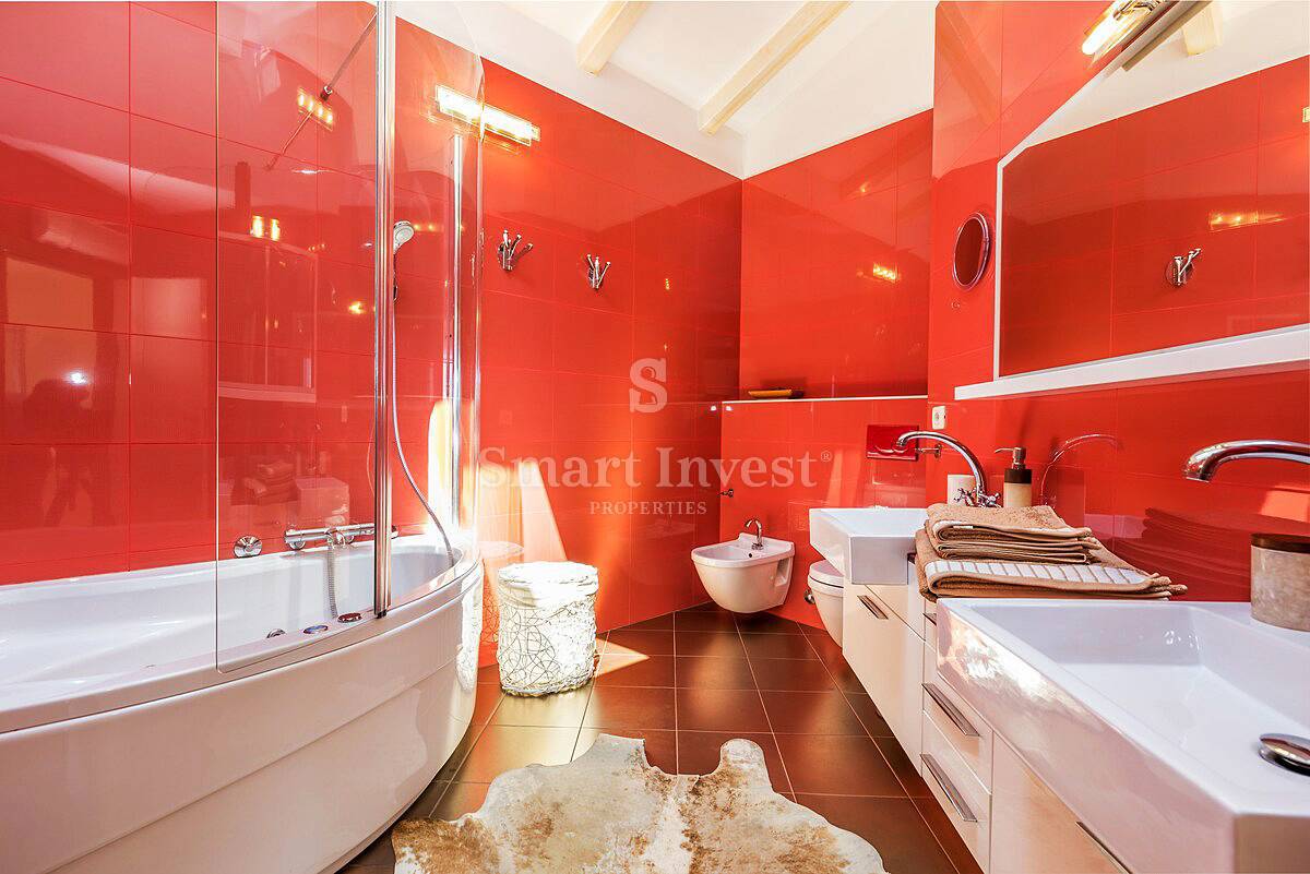 OPATIJA, LUXURY PENTHOUSE WITH GARDEN, 150m TO THE SEA