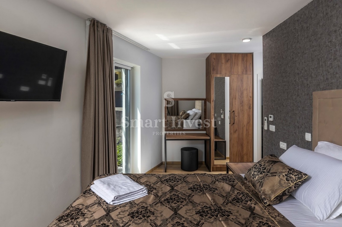 OPATIJSKA RIVIERA, moderna vila s 7 spalnicami, bazenom in spajem