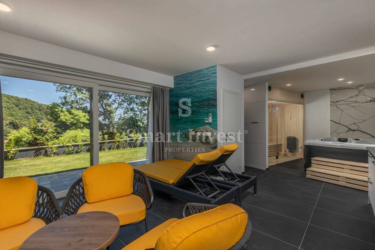 OPATIJA RIVIERA, Modern 7-bedrooms villa with pool and spa
