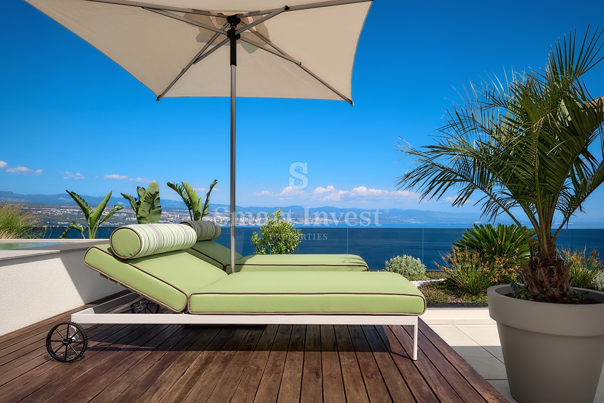 OPATIJA, luksuzni penthouse s strešnim bazenom in odprtim pogledom na morje (S3)