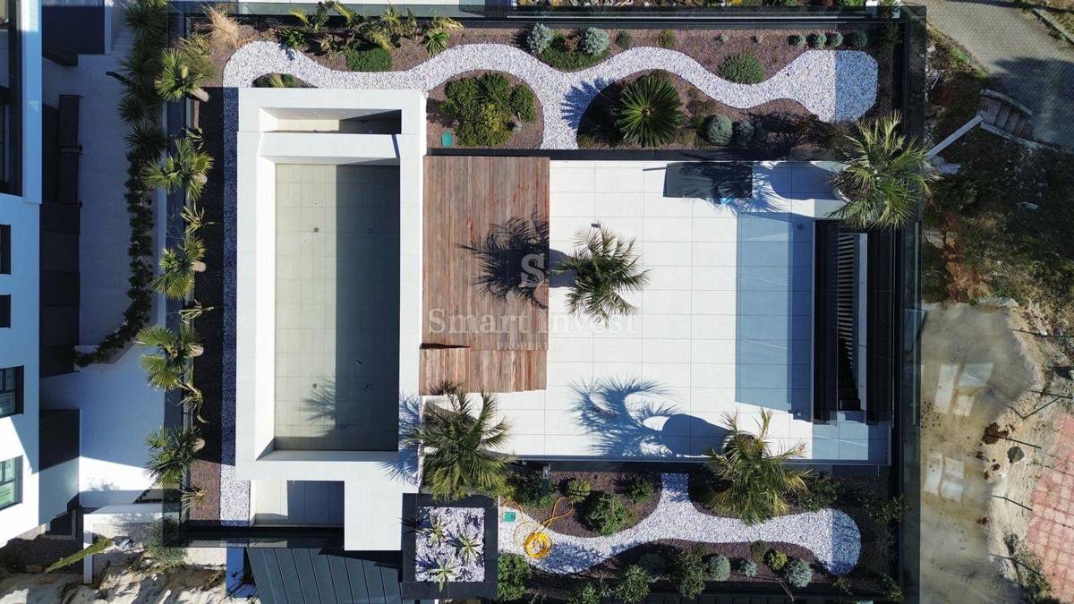 OPATIJA, luksuzni penthouse s strešnim bazenom in odprtim pogledom na morje (S3)