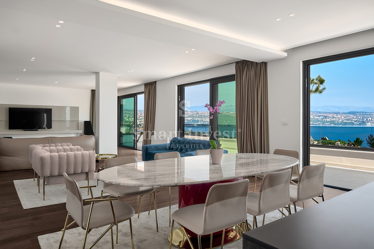 OPATIJA, luksuzni penthouse s strešnim bazenom in odprtim pogledom na morje (S3)