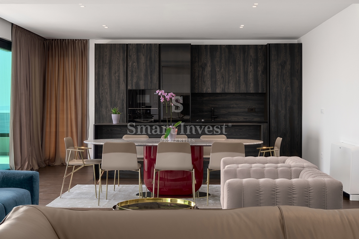 OPATIJA, luksuzni penthouse s strešnim bazenom in odprtim pogledom na morje (S3)
