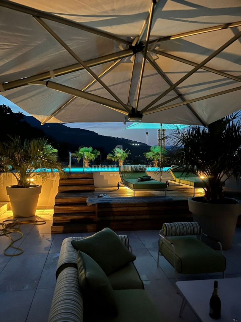 OPATIJA, luksuzni penthouse s strešnim bazenom in odprtim pogledom na morje (S3)