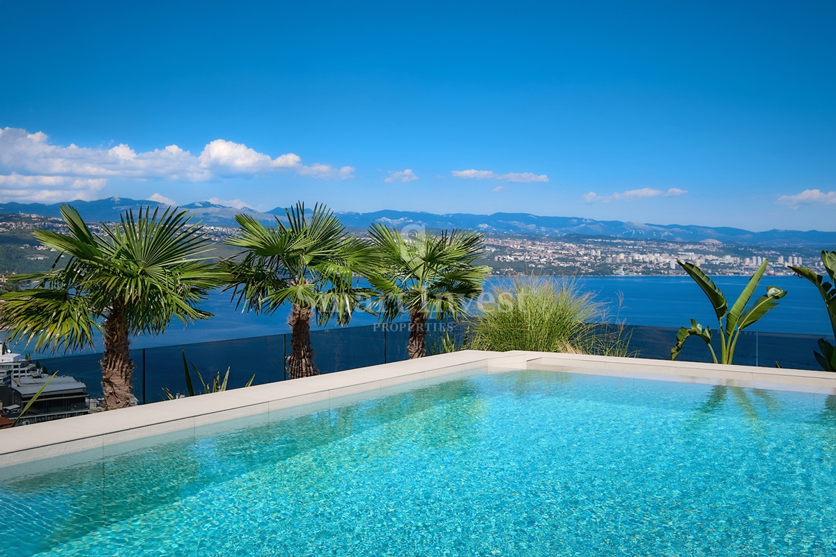 OPATIJA, luksuzni penthouse s strešnim bazenom in odprtim pogledom na morje (S3)