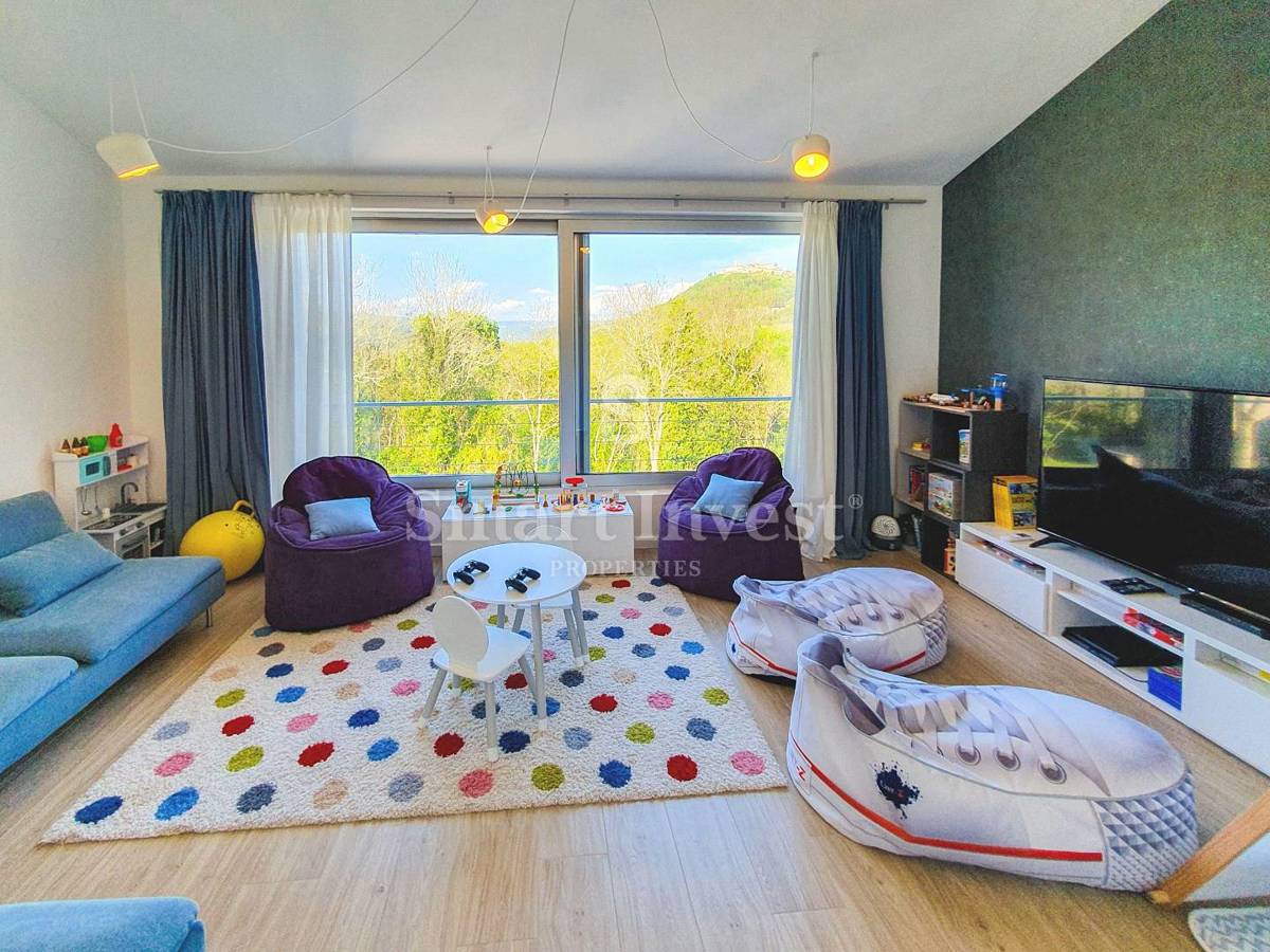 ISTRIA, MODERN VILLA WITH AMAZING VIEW OF MOTOVUN, for sale