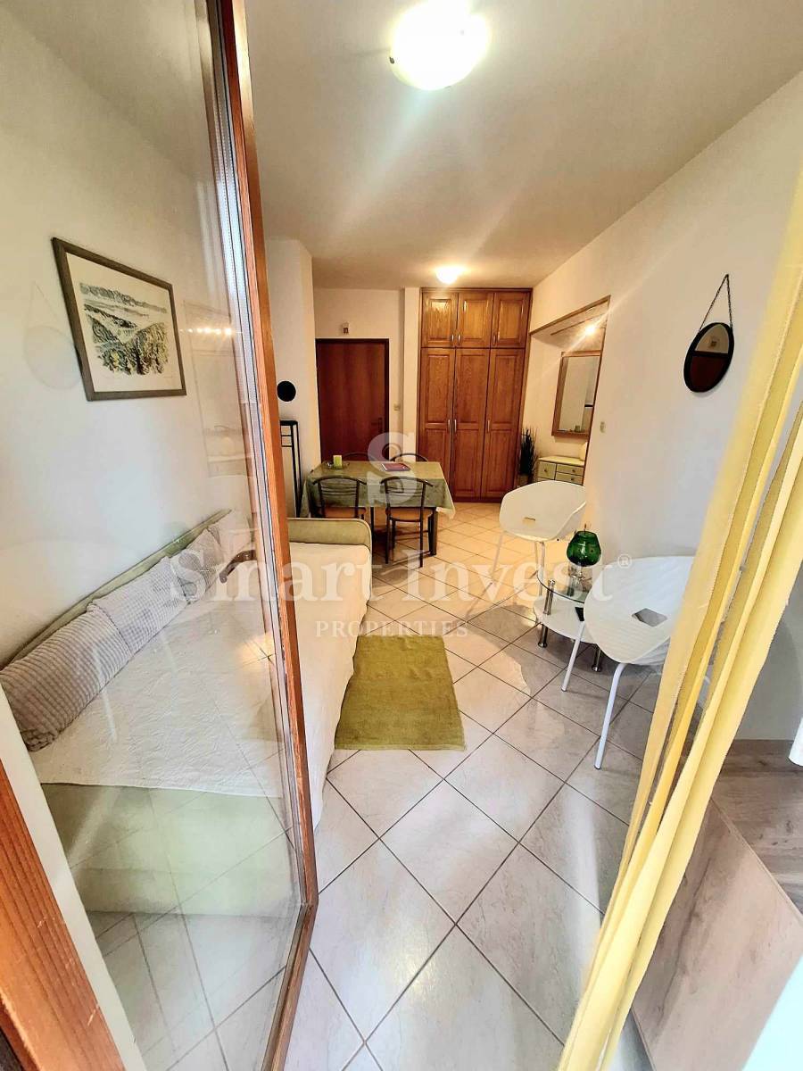 ISTRA - RABAC, dva apartmaja z vrtom in parkiriščem!