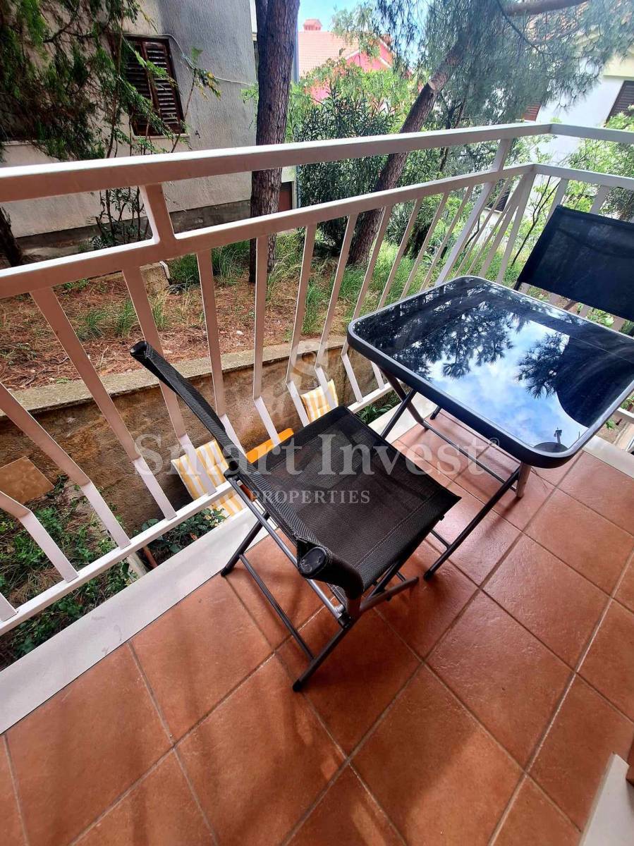 ISTRA - RABAC, dva apartmaja z vrtom in parkiriščem!