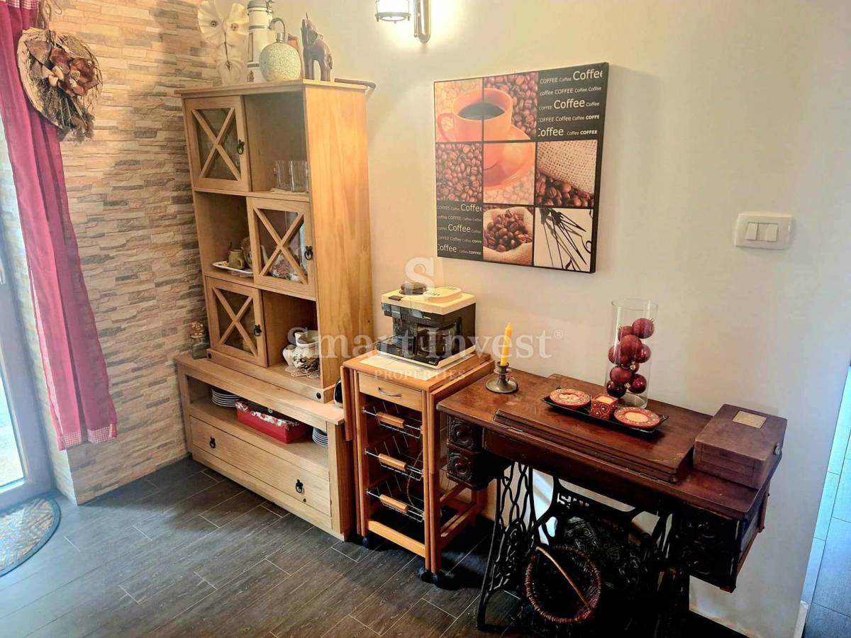 ISTRA - RABAC, dva apartmaja z vrtom in parkiriščem!