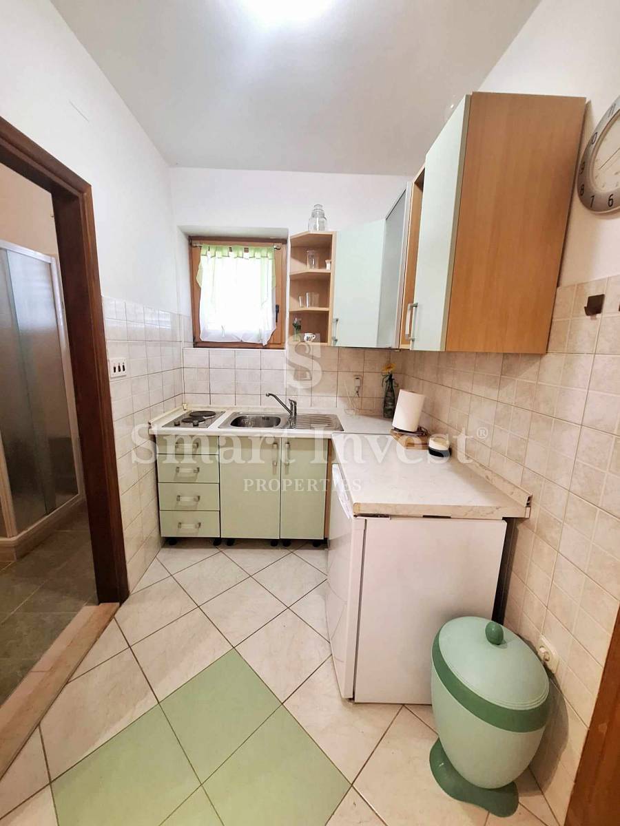 ISTRA - RABAC, dva apartmaja z vrtom in parkiriščem!
