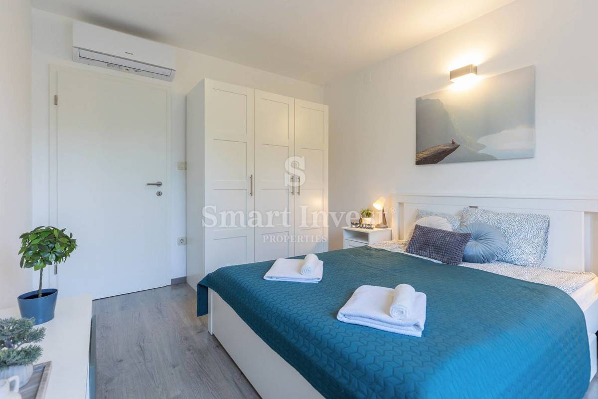 OPATIJA - POBRI, čudovito 4-sobno stanovanje z vrtom