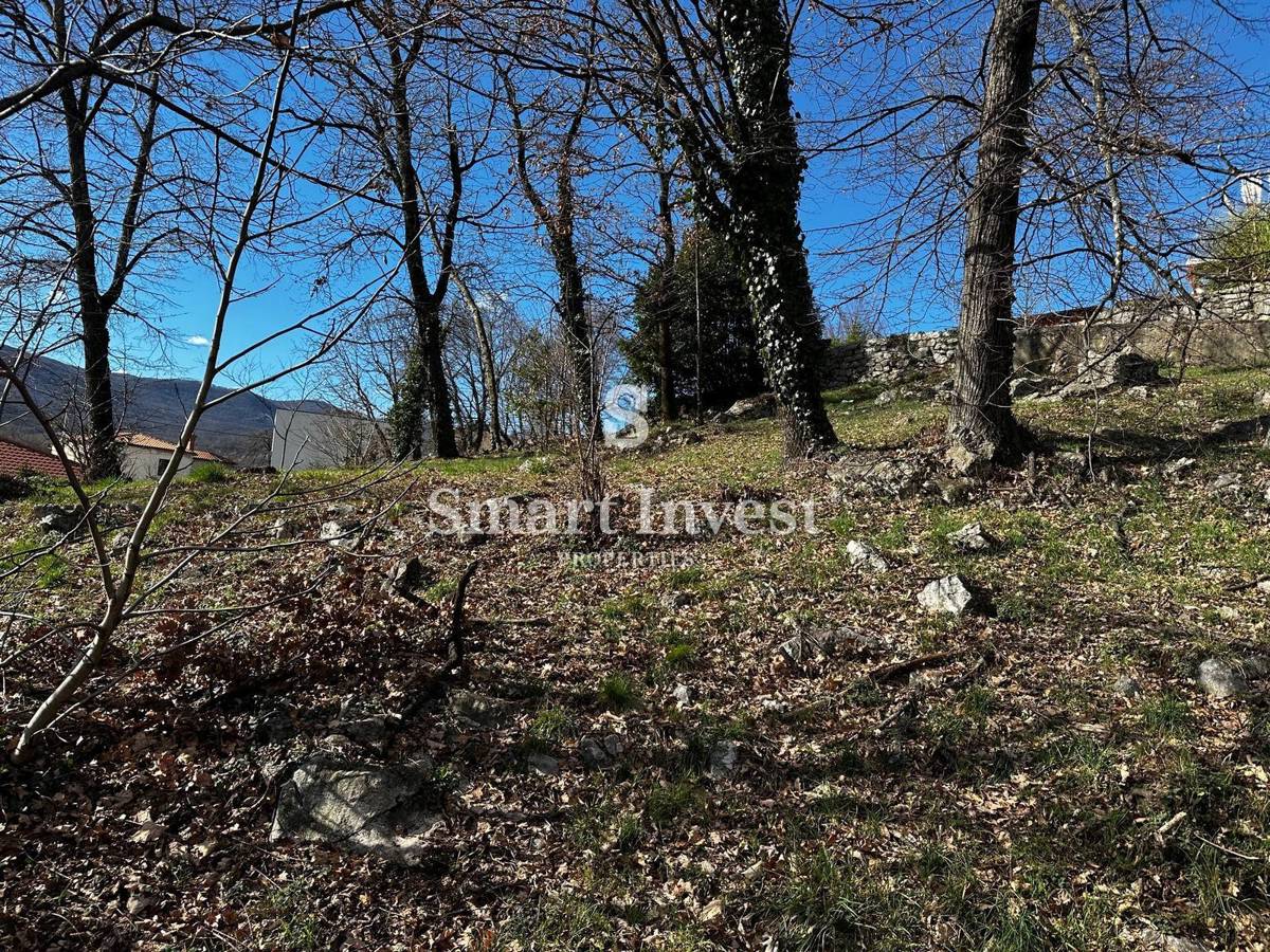 MATULJI - JUŠIĆI, gradbeno zemljišče 2728 m2