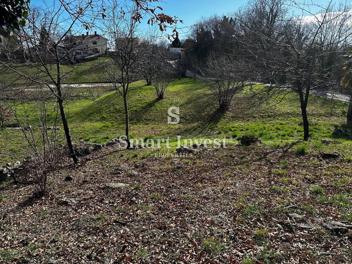 MATULJI - JUŠIĆI, gradbeno zemljišče 2728 m2