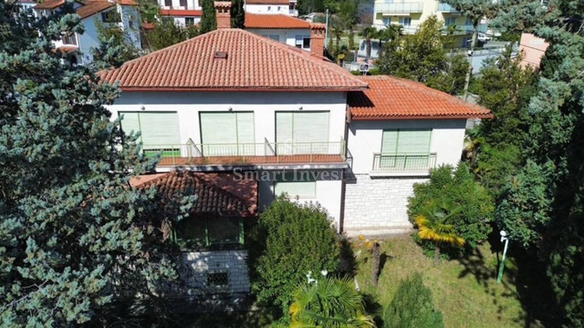 IKA, samostojna hiša s pogledom na morje v bližini plaže