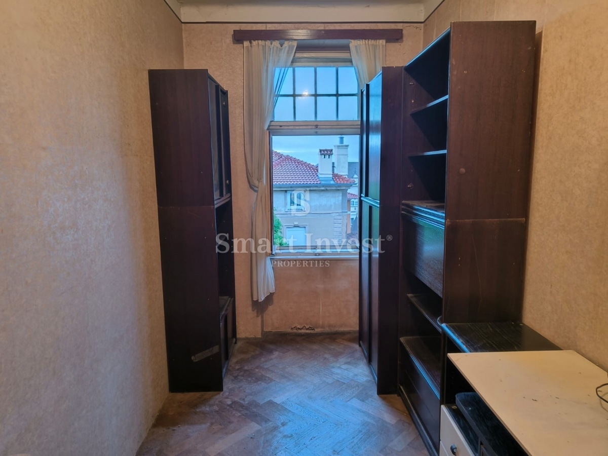 OPATIJA - CENTAR, 2-sobno stanovanje z balkonom v bližini morja