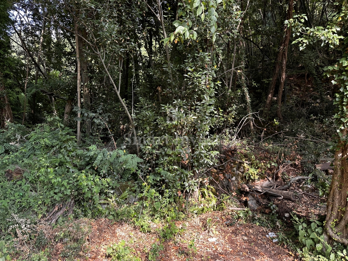 Zemljišče Mošćenička Draga, 2.285m2