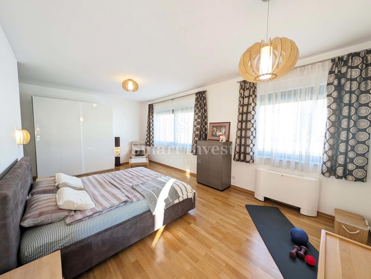 Stanovanje Centar, Rijeka, 158,69m2