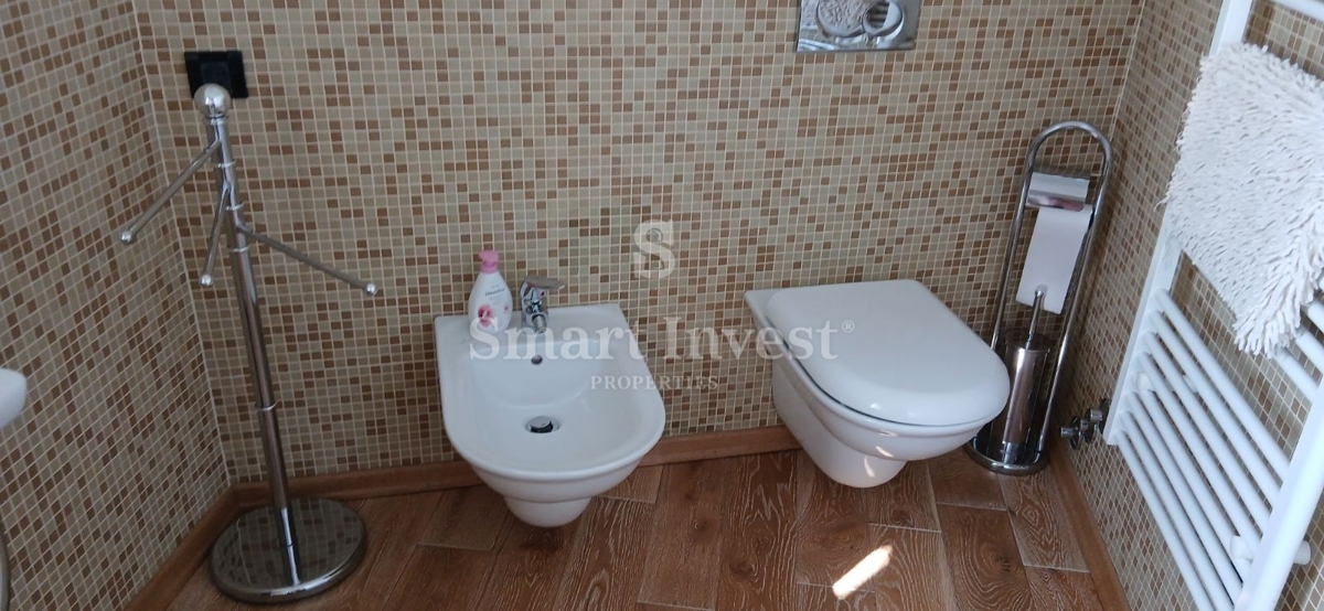 LOVRAN, samostojna hiša s panoramskim pogledom na morje