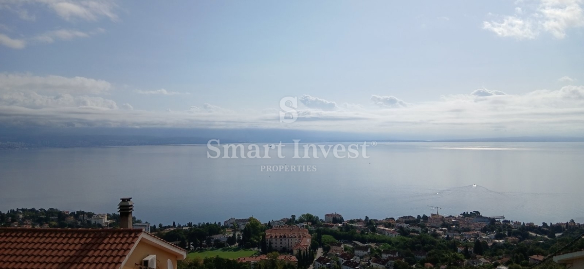 LOVRAN, samostojna hiša s panoramskim pogledom na morje