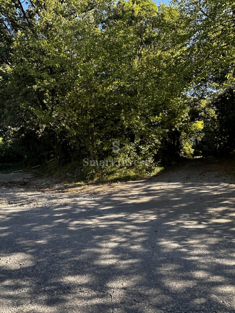 Zemljišče Matulji, 1.630m2