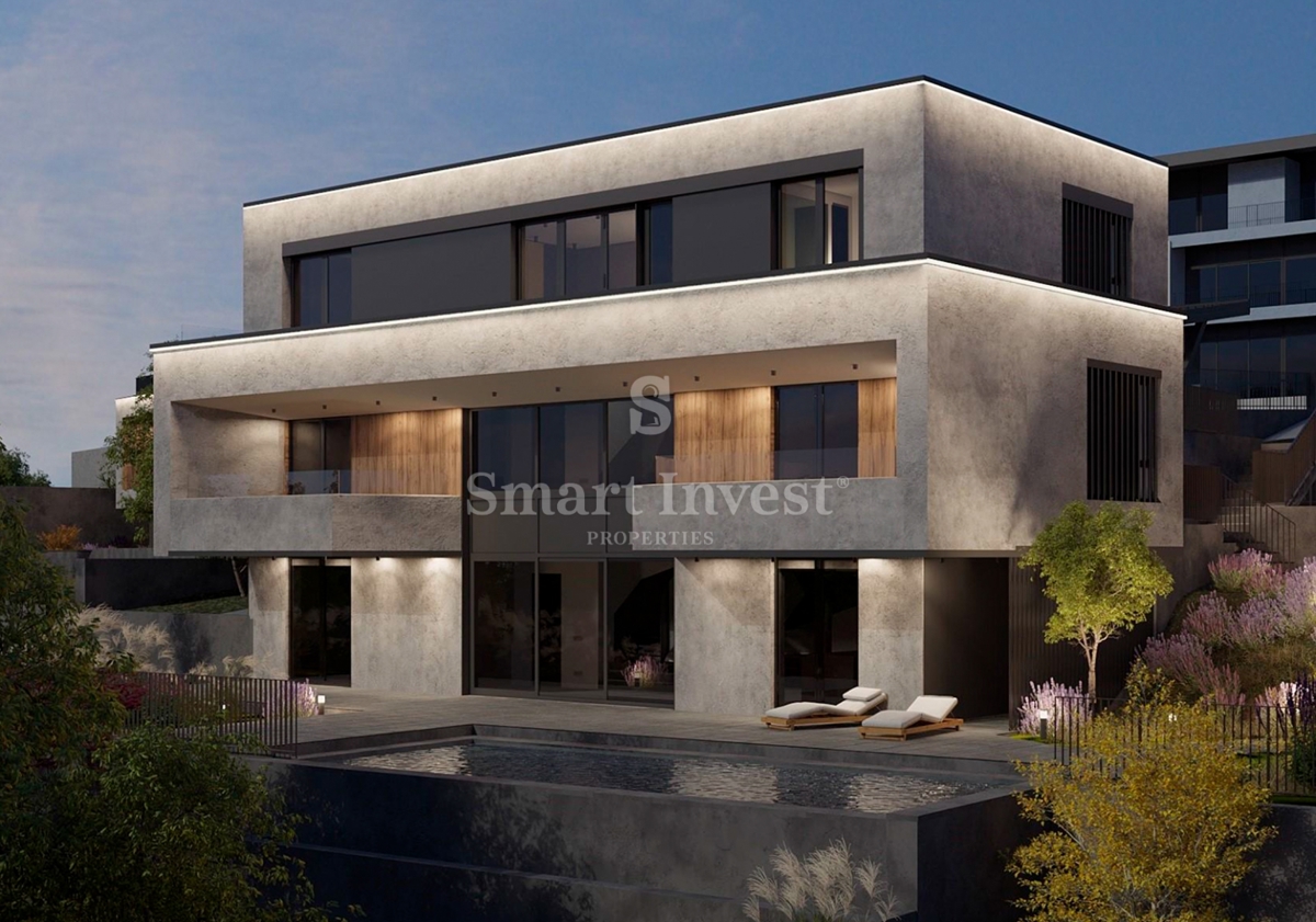 OPATIJA, ekskluzivna vila z ogrevanim bazenom v bližini morja in centra Opatije