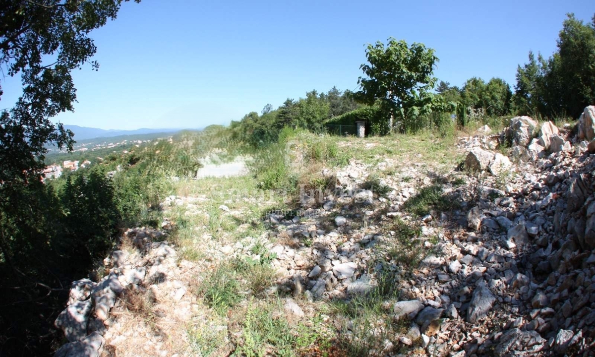 VIŠKOVO - SARŠONI, zazidljivo zemljišče s panoramskim razgledom