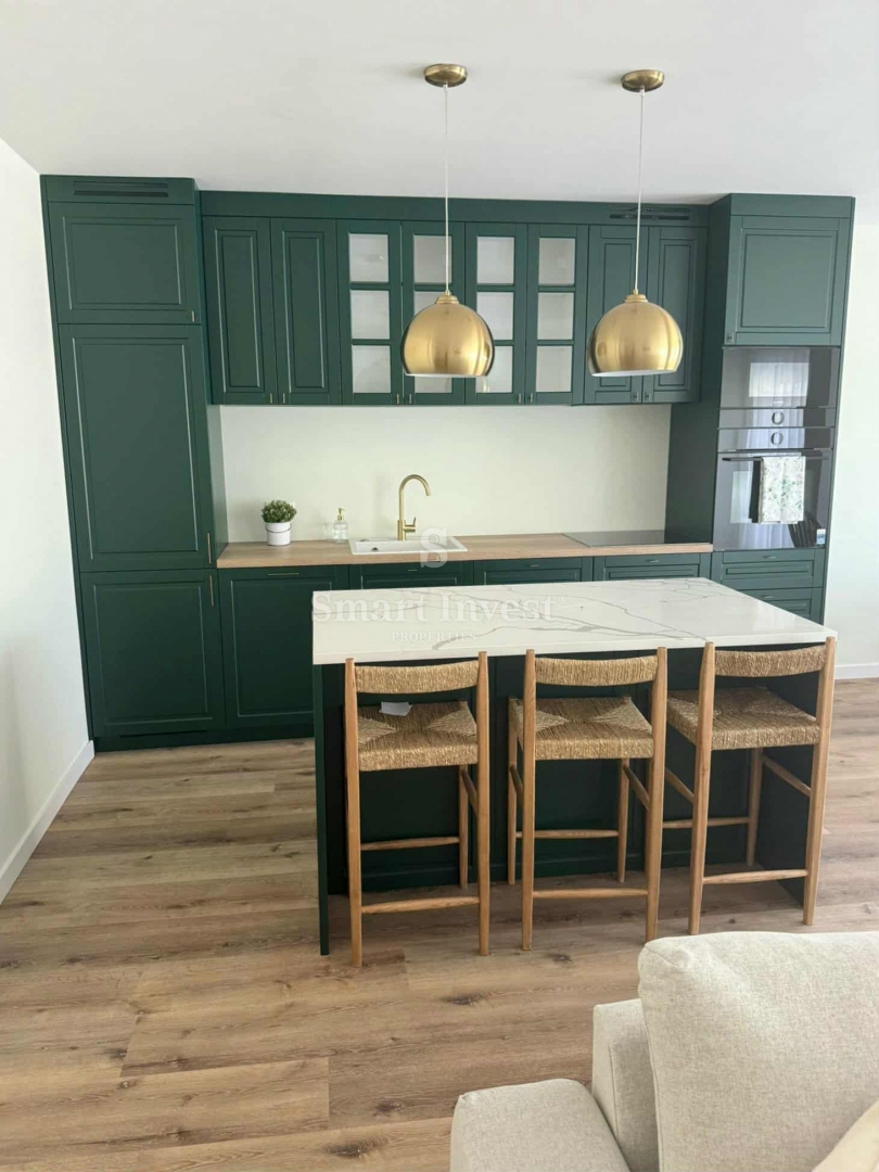 LOVRAN, luksuzno stanovanje z bazenom v bližini morja