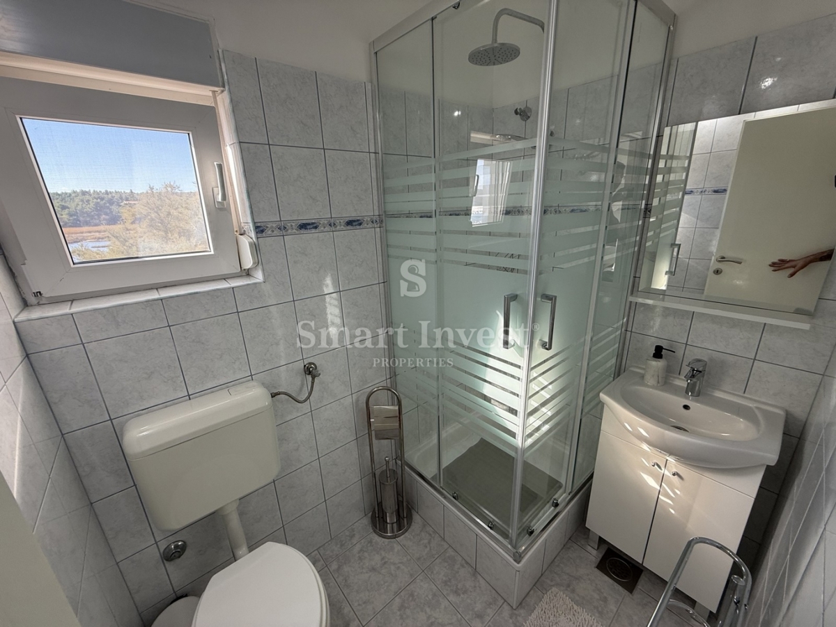 Hiša Posedarje, 200m2