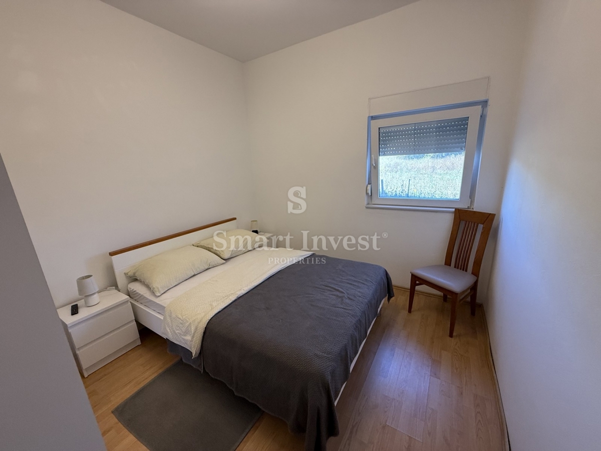 Hiša Posedarje, 200m2