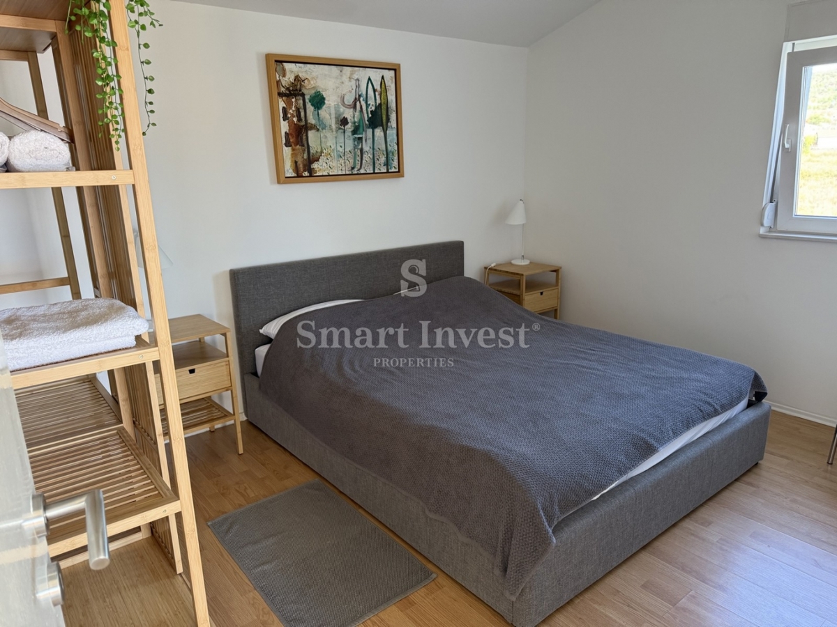 Hiša Posedarje, 200m2