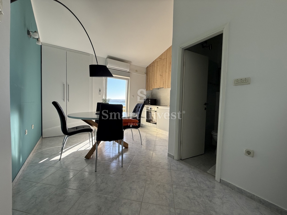 Hiša Posedarje, 200m2