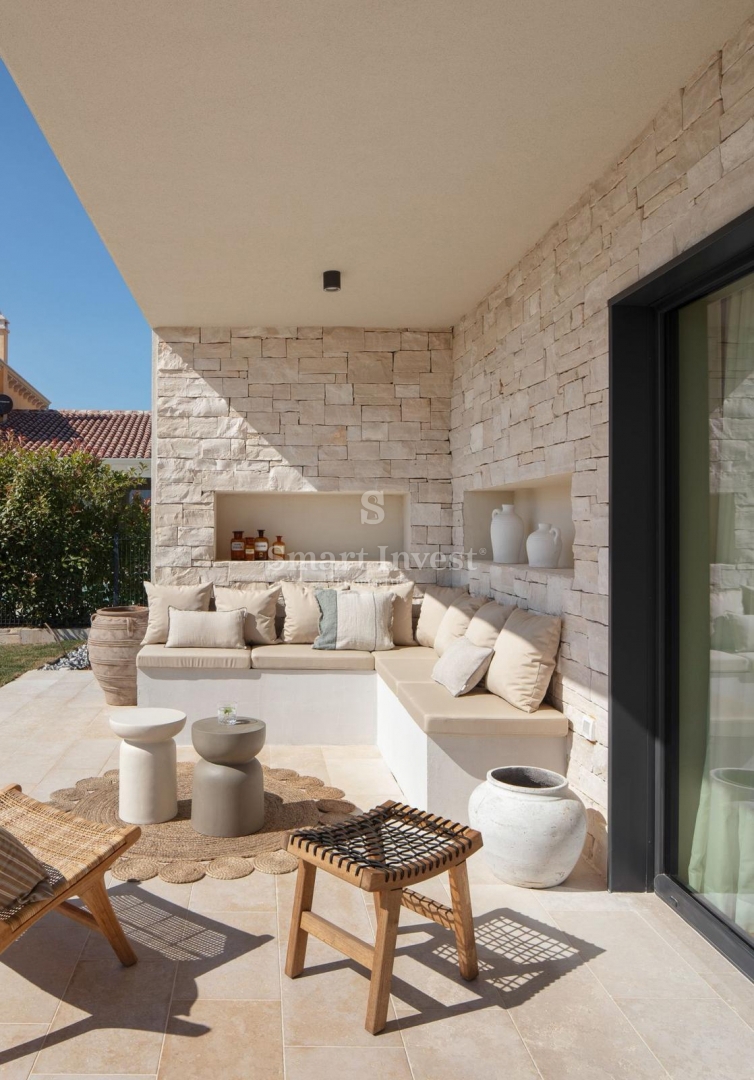 ISTRA - OKOLICA POREČA, vrhunska dizajnerska vila s 5 spalnicami in wellnessom