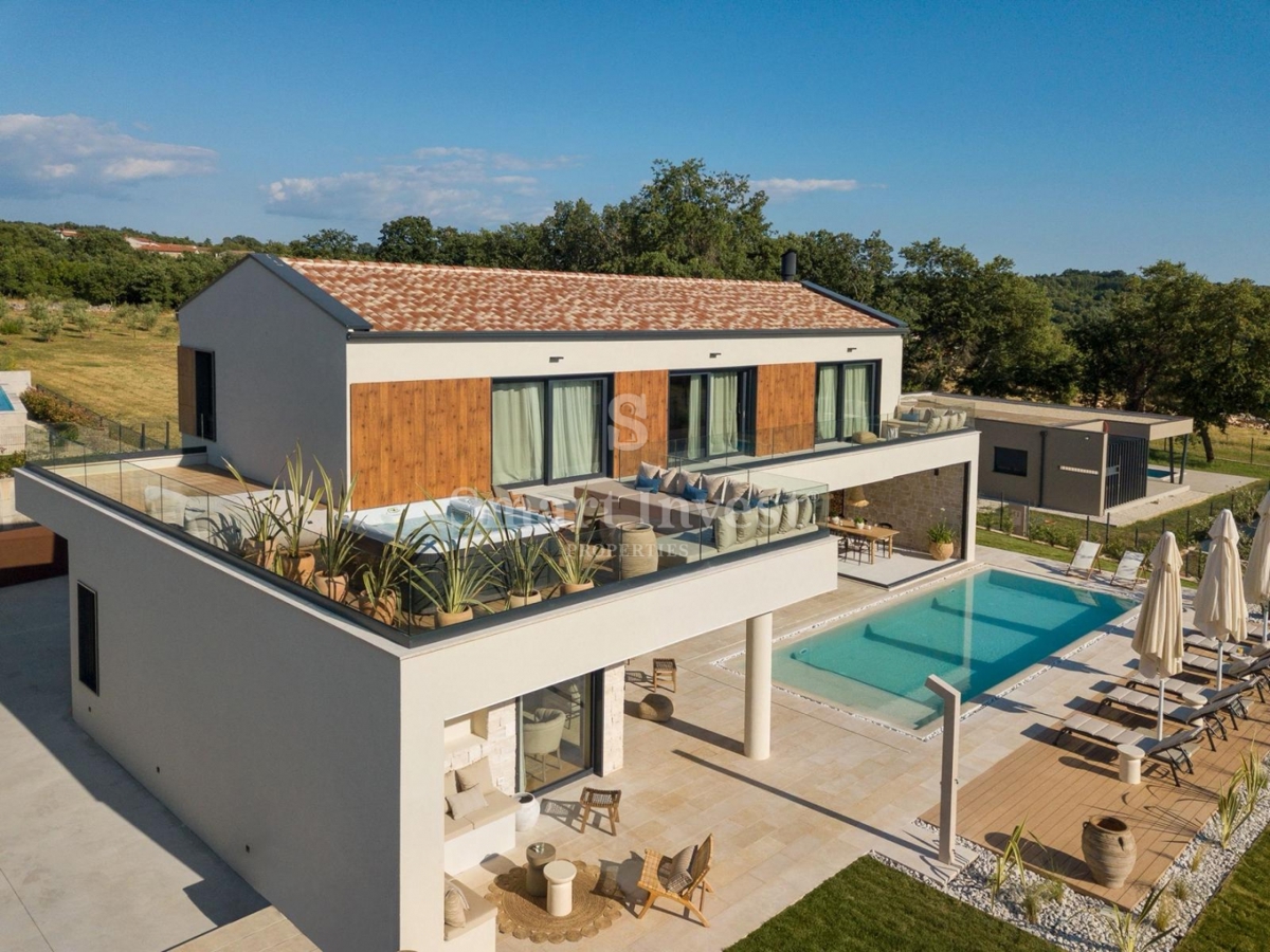 ISTRA - OKOLICA POREČA, vrhunska dizajnerska vila s 5 spalnicami in wellnessom