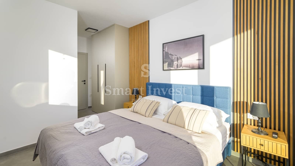 ISTRA - SVETVINČENAT, nova moderna vila z ogrevanim bazenom