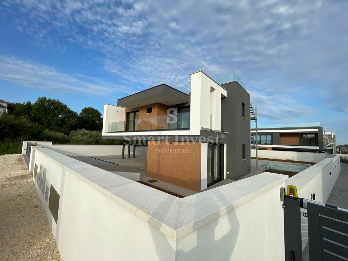 Hiša Pomer, Medulin, 322m2