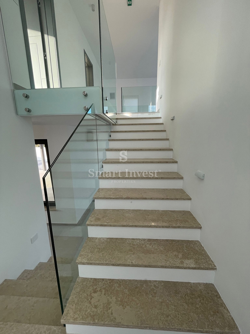 Hiša Pomer, Medulin, 322m2