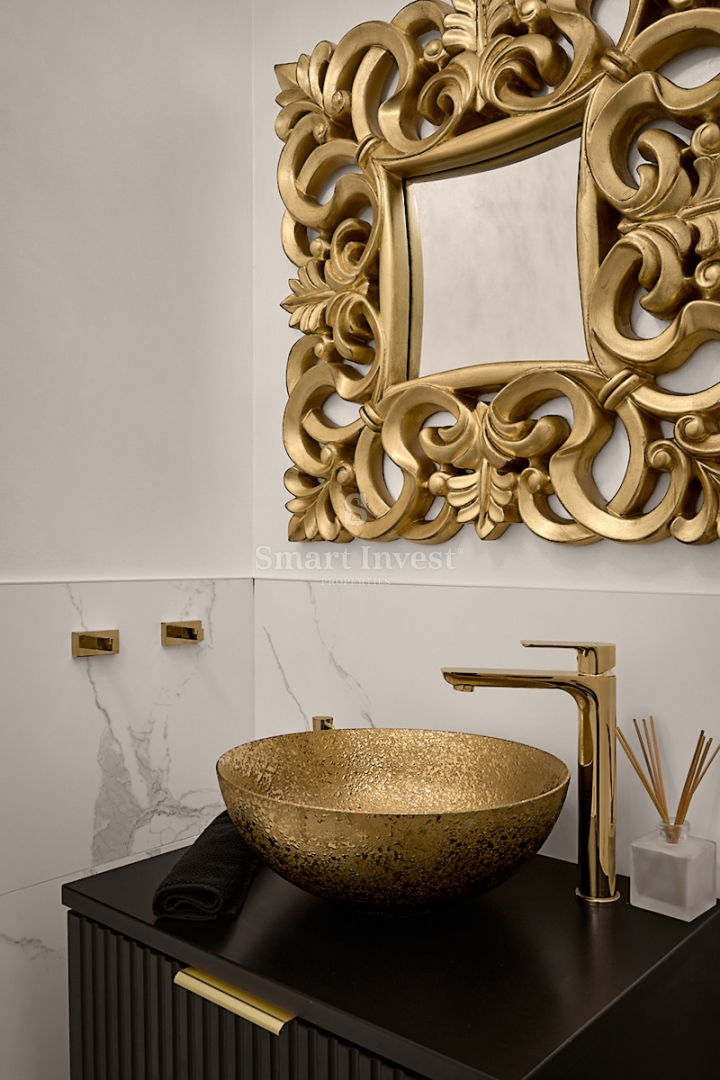 OPATIJA - CENTER, luksuzno 3-sobno stanovanje le nekaj korakov od morja