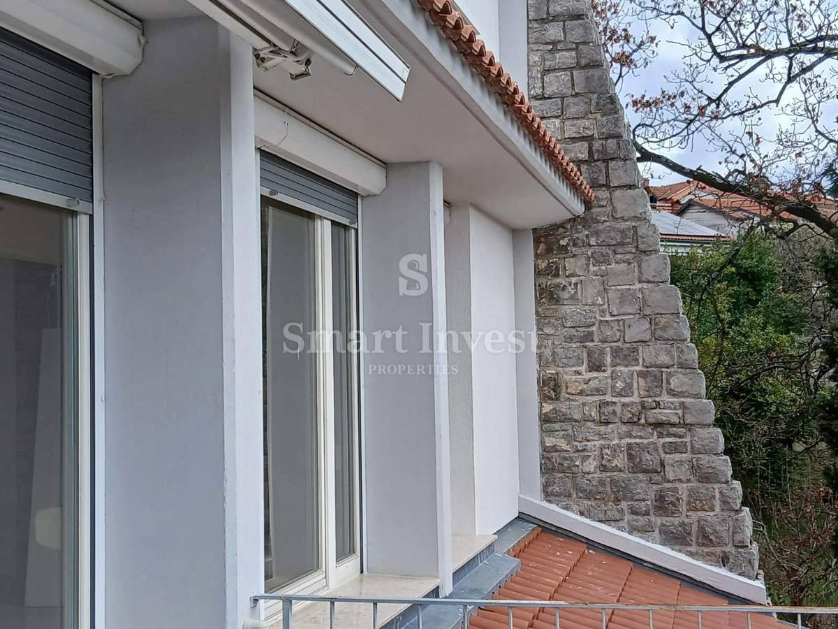 Hiša Matulji, 250m2