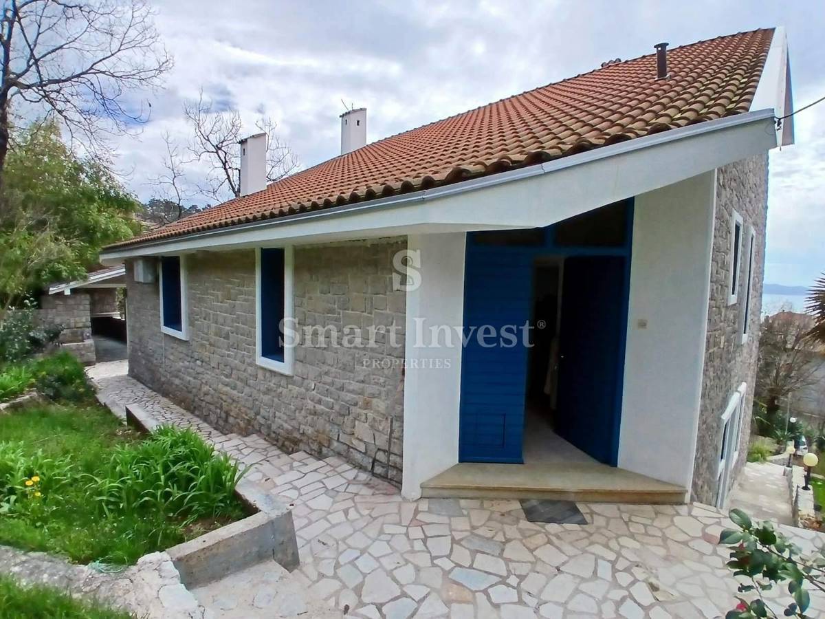 Hiša Matulji, 250m2