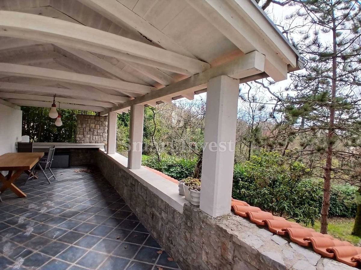 Hiša Matulji, 250m2