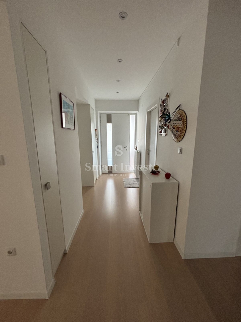 Stanovanje Donja Vežica, Rijeka, 183,44m2