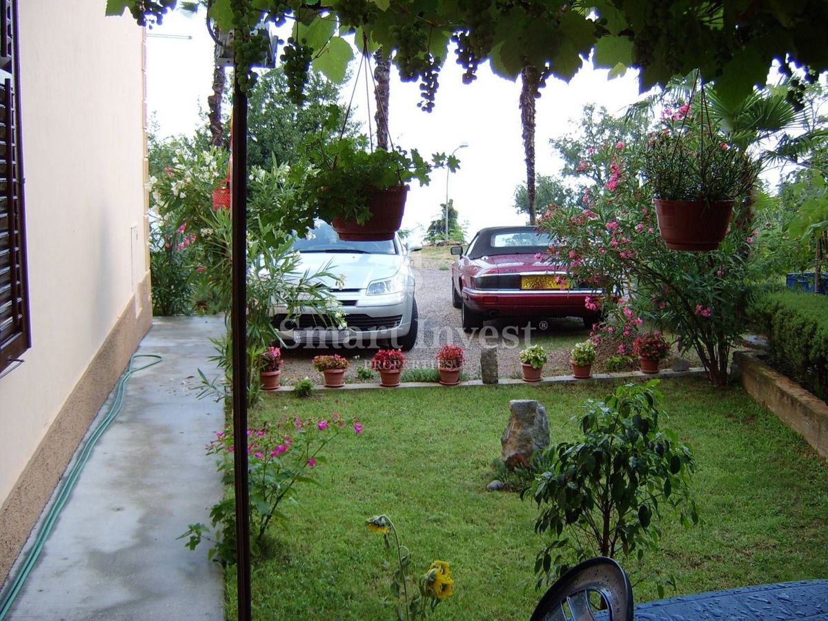 OPATIJA, 2-bedrooms apartment with parking and garden, 40 m to the sea