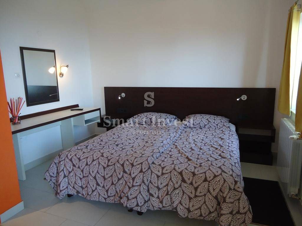 LOVRAN, Hiša z apartmaji in pogledom na morje, blizu morja, prodamo