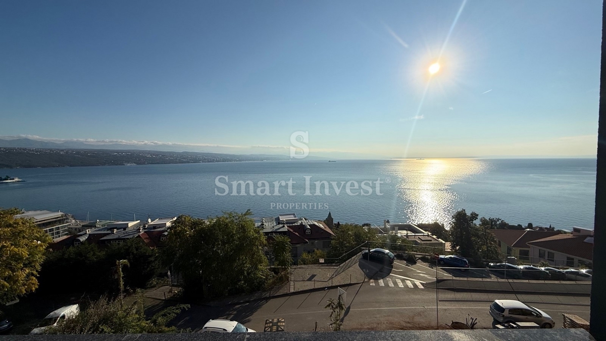 OPATIJA, Luksuzno 2-s stanovanje s pogledom na morje in garažo