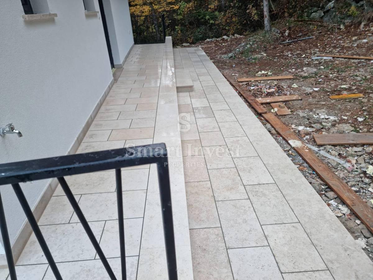 ISTRA - LABIN, Prenovljena hiša z odprtim pogledom na morje, prodamo