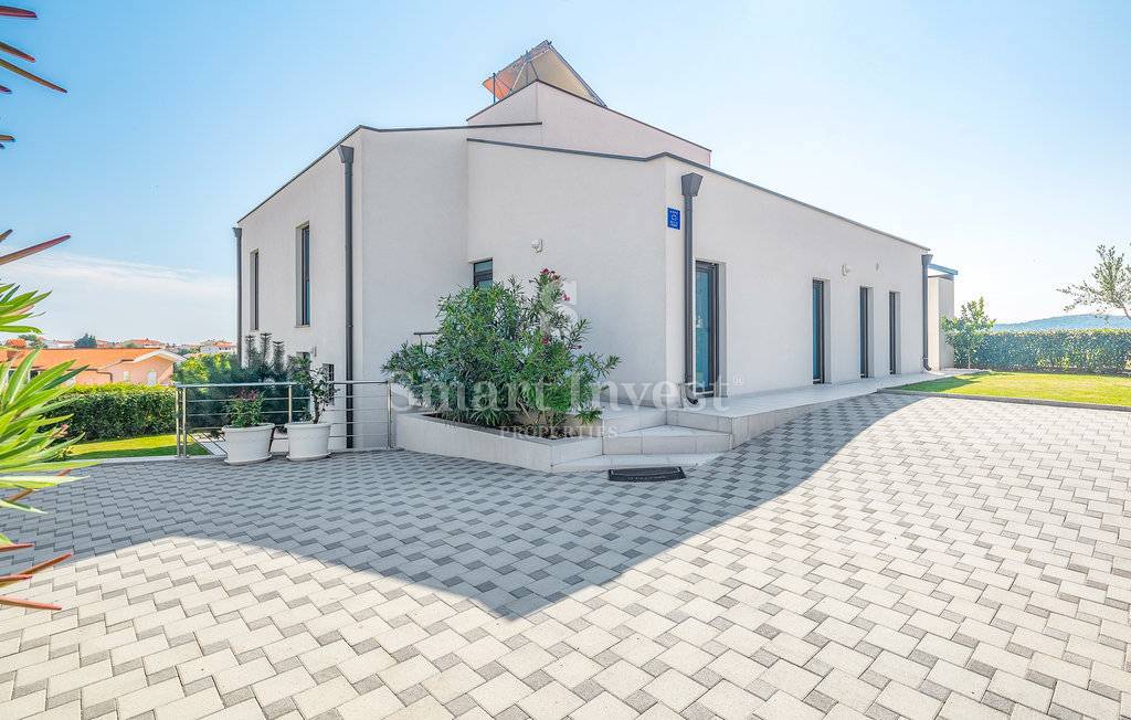 ISTRA - MEDULIN, Moderna hiša blizu morja, s čudovitim pogledom na morje