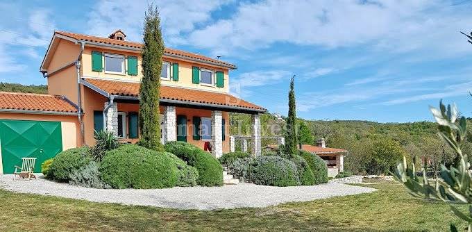 Hiša Rabac, Labin, 130m2