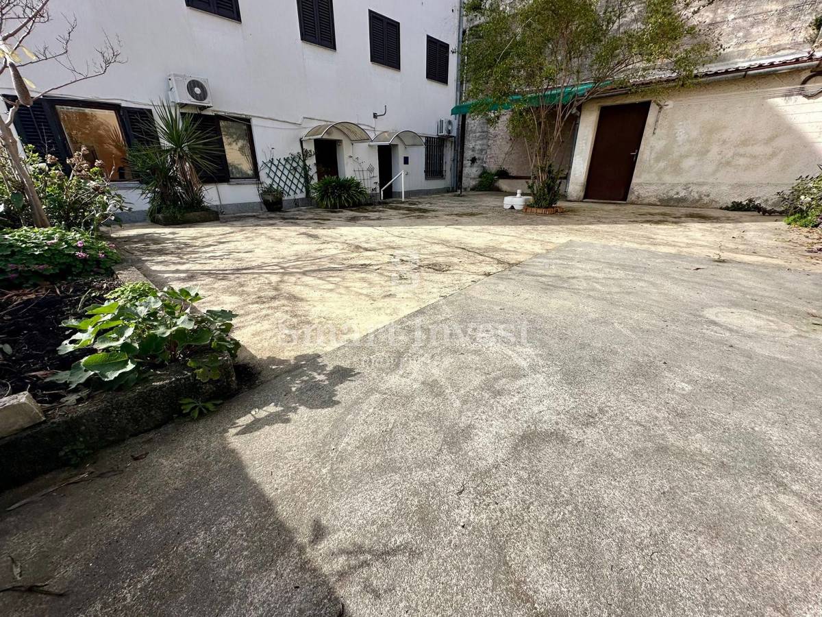 OPATIJA, stanovanje ob morju z balkonom!