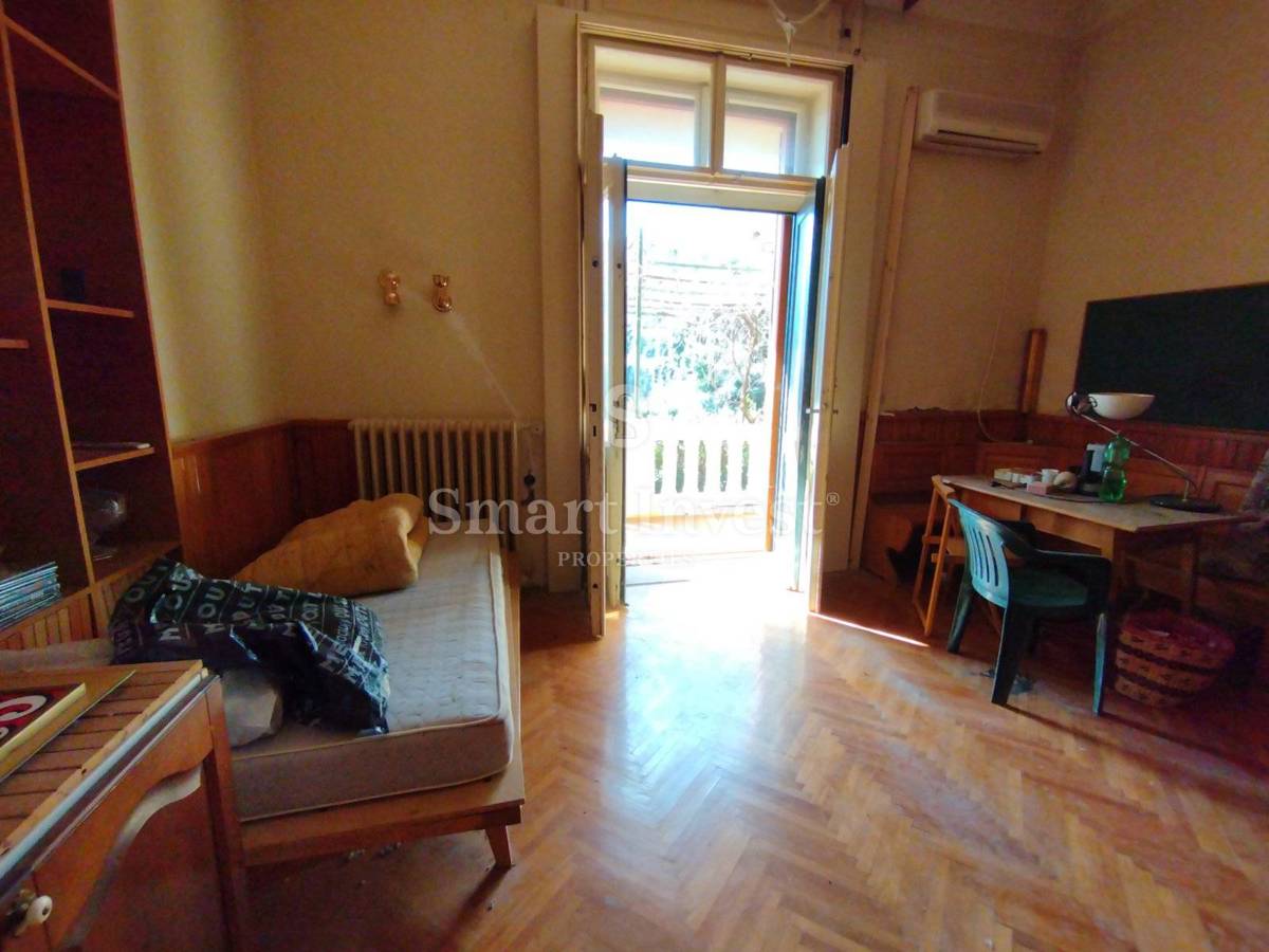 OPATIJA - CENTER, stanovanje z vrtom v zgodovinski vili, 100 m od morja