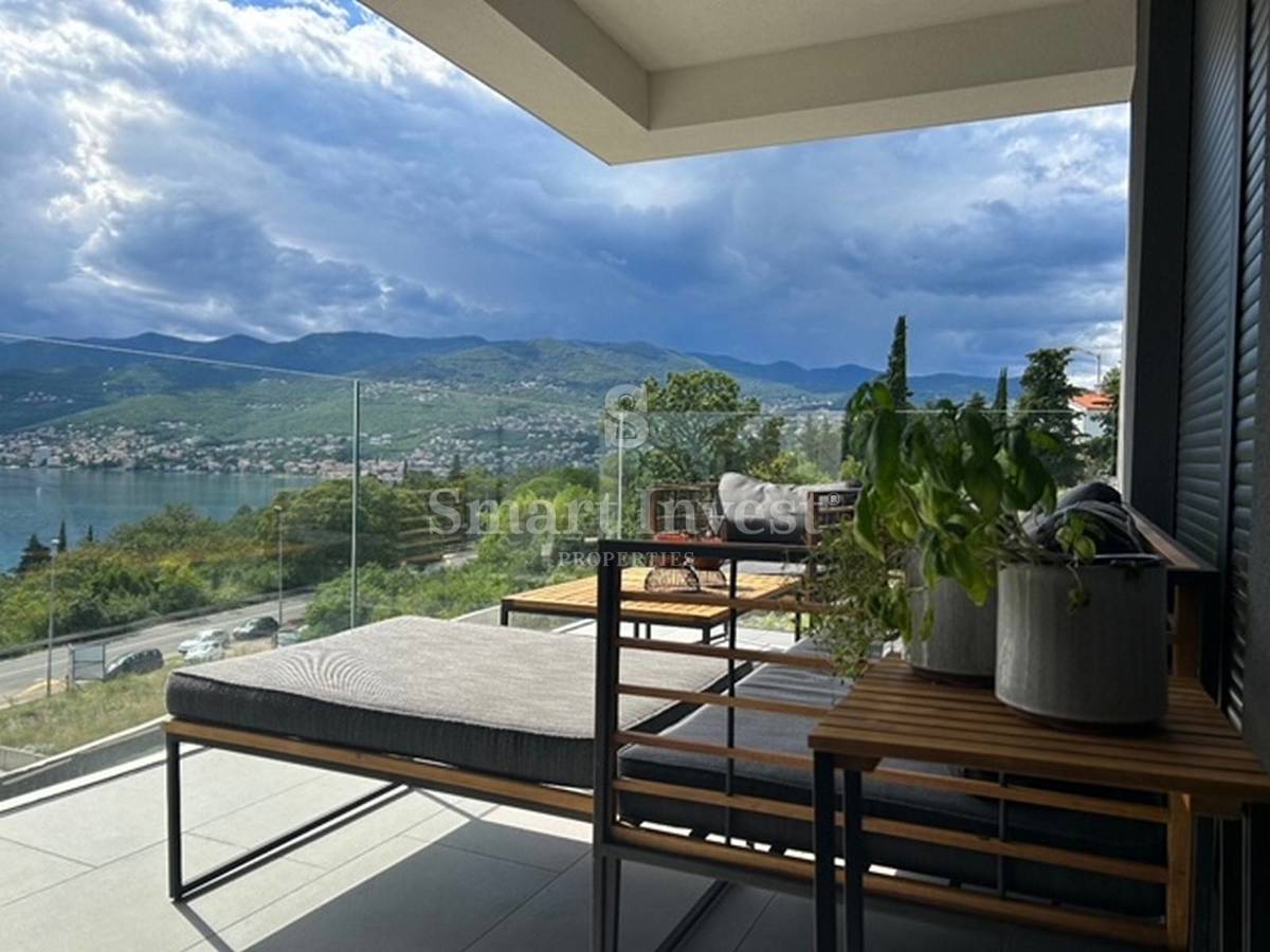RIJEKA - BIVIO, 3-s stanovanje s panoramskim pogledom na morje